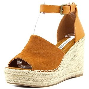 Steve Madden wedges